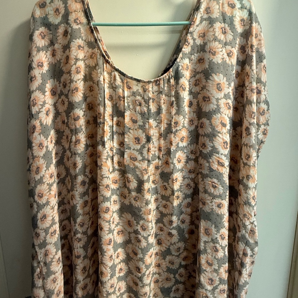 Torrid Floral Sleeveless Top